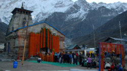 Char Dham Yatra halted as snowfall, rain hit pilgrimage on way to Kedarnath, Yamunotri