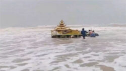 Watch: Gold-coloured chariot washes ashore in Andhra's Srikakulam amid Cyclone Asani