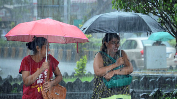 Cyclone Threat: IMD issues heavy rainfall warning in these states| Check latest weather forecast