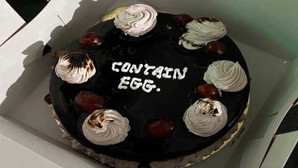 A Nagpur bakery sent a cake with a bizarre icing leaving man speechless: Check the picture