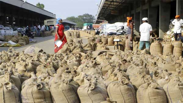 India hits out at West, says wheat export should not go the way of COVID-19 jabs