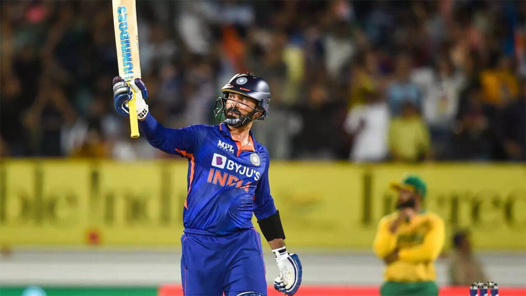 I am feeling very secure in this set-up : Dinesh Karthik