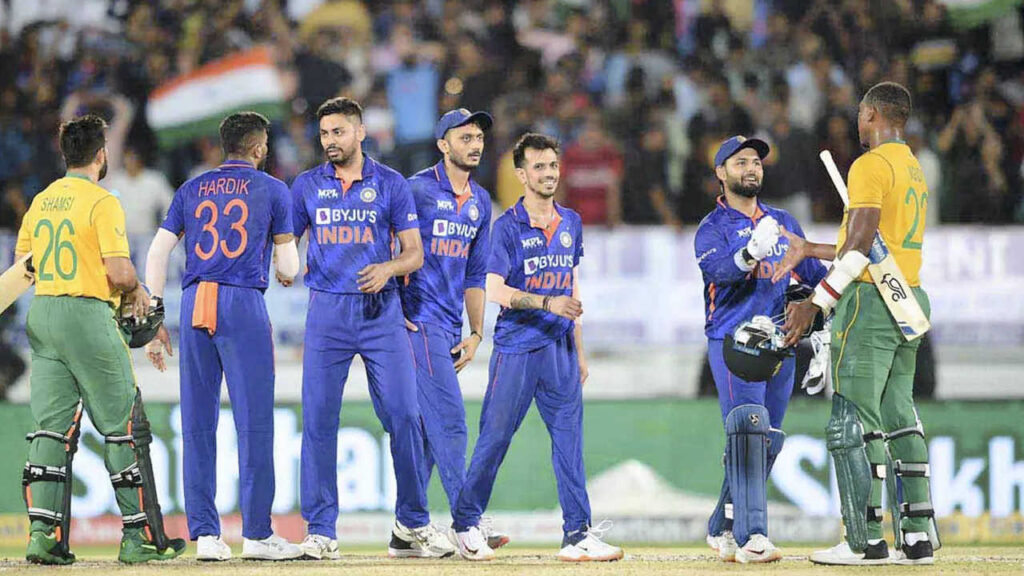 4th T20I: Karthik, Avesh star in India's series-levelling win over SA