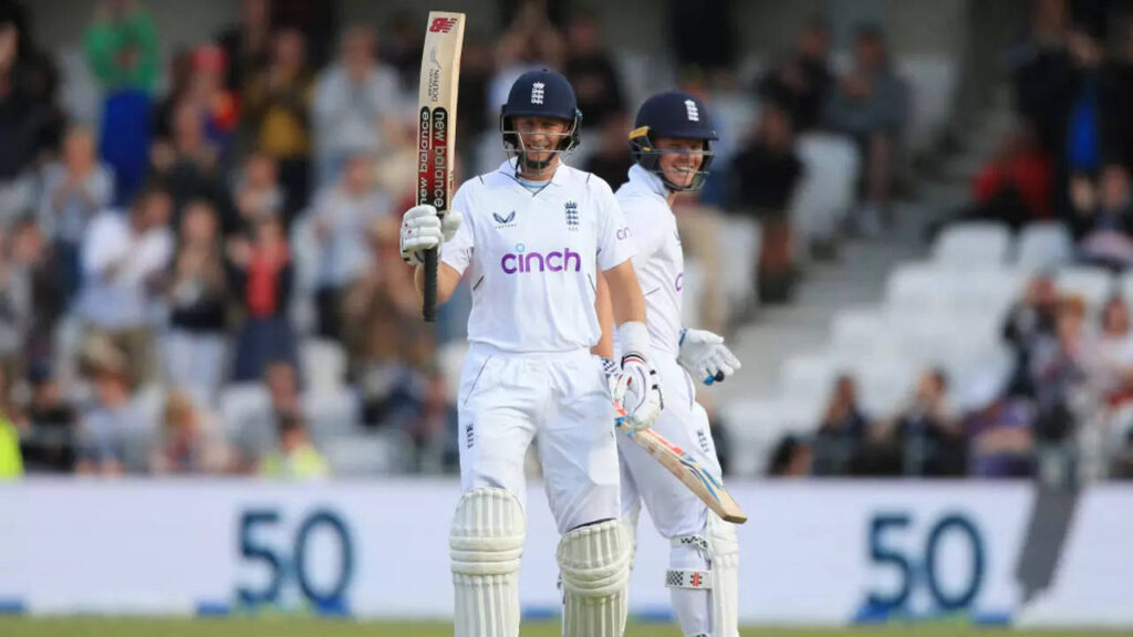 3rd Test: England 113 runs away from series sweep against NZ