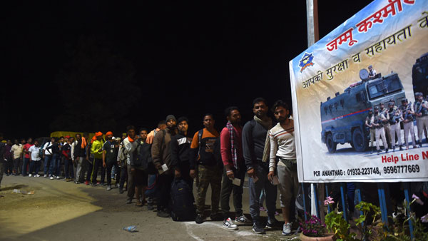 Amarnath Yatra 2022: About 2,750 pilgrims leaves Nunwan base camp for cave shrine