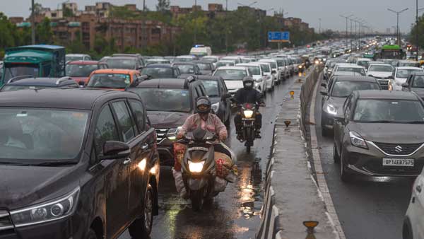 Delhi-NCR get relief from sweltering heat with overnight rain; more showers to follow | Videos