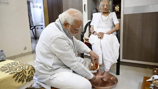 PM Modi meets mother Heeraben Modi on 100th birthday| See Pics and Videos