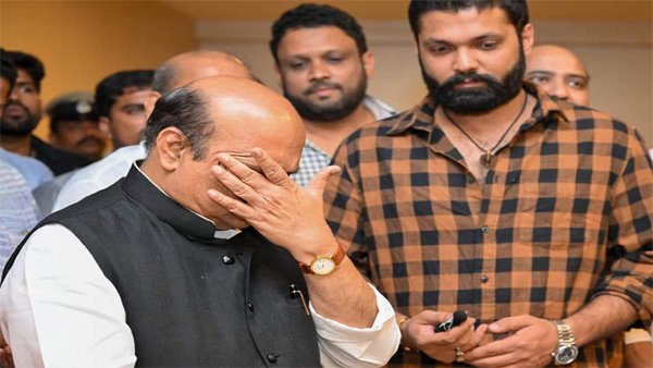 Karnataka CM breaks down after watching ‘777 Charlie’ movie