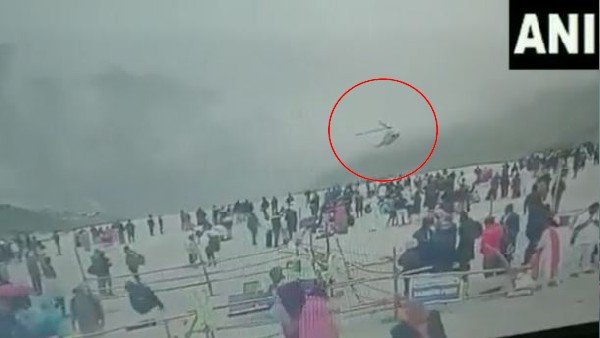 Watch: Helicopter makes uncontrolled hard landing in Kedarnath