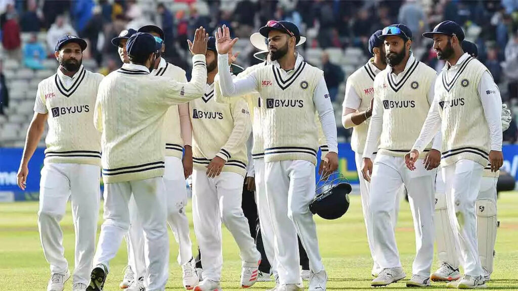 Live 5th Test: India aim to bowl out England early on Day 3