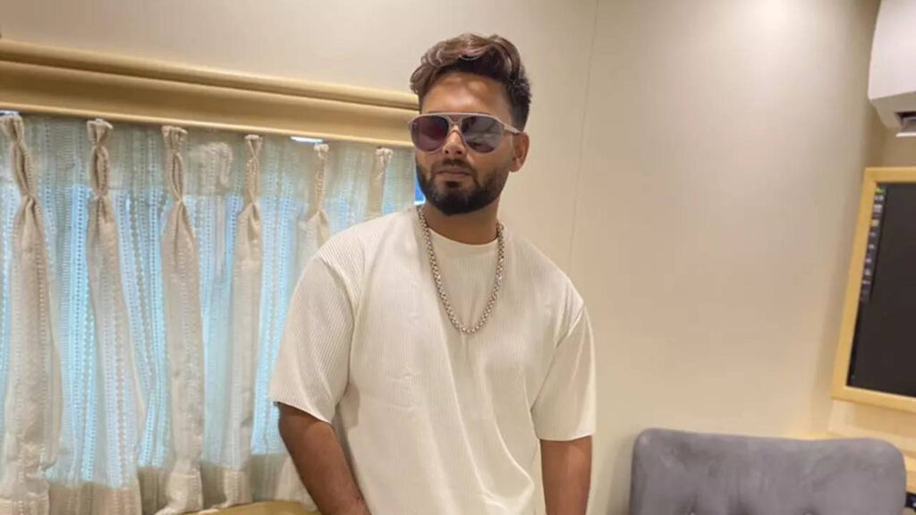 Rishabh Pant turns Munna Bhaiya of web series 'Mirzapur'