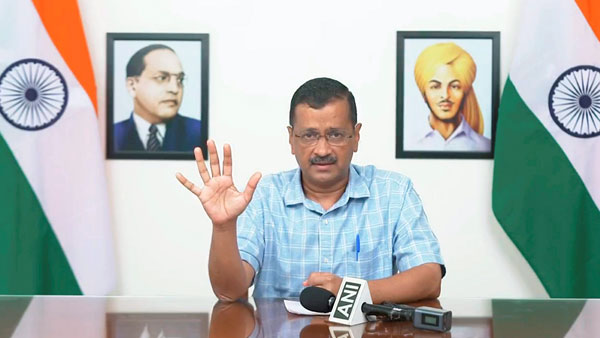 Kejriwal awaits Centre's nod for Singapore visit, blames politics for delay