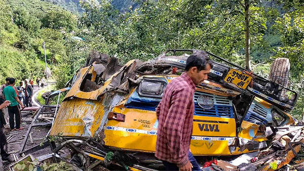 President Kovind condoles loss of lives in HP bus accident