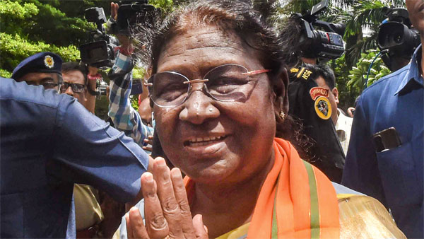 JD(S) extends support to NDA's presidential candidate Draupadi Murmu