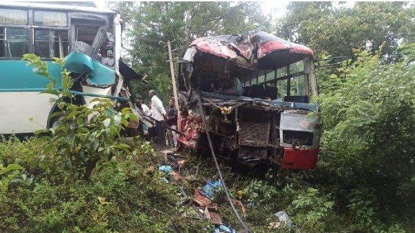 Over 50 injured as private, KSRTC buses collide at Shivamogga-Sringeri road