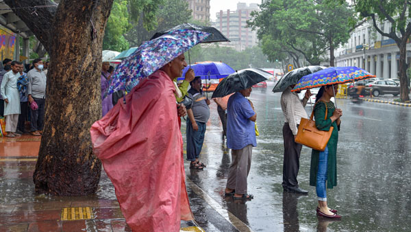 Weather update: IMD warns of heavy rains over Central India, West Coast for next 5 days