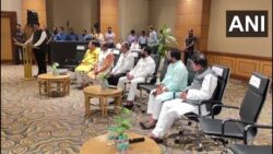 Shiv Sena chief whip issues notice to MLAs of Uddhav camp, leaves Aaditya 'out of respect"