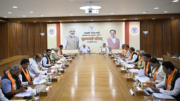 PM holds meeting with CMs of BJP-ruled states to discuss better implementation of key schemes