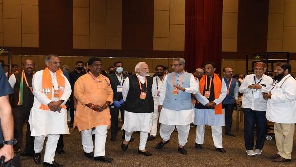 BJP National Executive meet: PM Modi, Shah, stalwarts get to taste signature dishes of Telangana