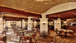 Restaurants Association questions legal basis for ban on service charge in food bills