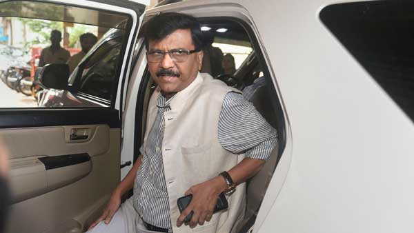 ED detains Shiv Sena leader Sanjay Raut in land scam case