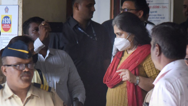 Gujarat: Court defers order on bail pleas of Teesta Setalvad, Sreekumar till July 28