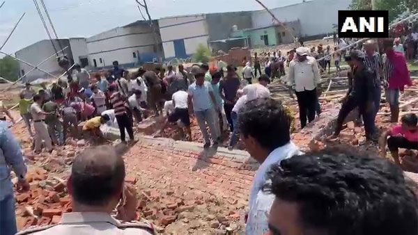 Delhi: 5 dead, 9 injured as part of under-construction godown collapses in Alipur