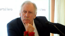 Ian Chappell calls it quits after 45 years behind mic