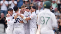 2nd Test: England beat South Africa by an innings and 85 runs