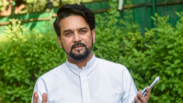 Anurag Thakur slams Manish Sisodia, AAP over alleged liquor 'corruption'