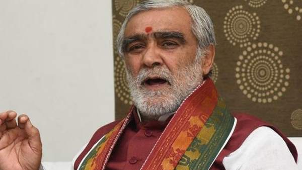 Union minister Ashwini Choubey slams Nitish Kumar as 'opportunistic'