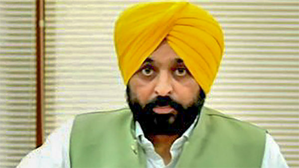 None have right to question martyrs: Mann