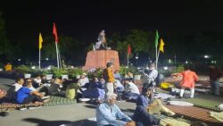 AAP, BJP hold overnight protest at Delhi Assembly