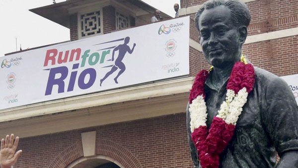 National Sports Day: PM Modi pays tributes to Major Dhyan Chand