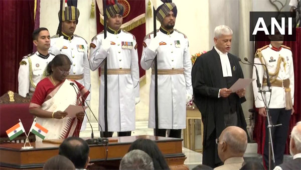 Justice Lalit only second judge to become CJI after being elevated from the Bar