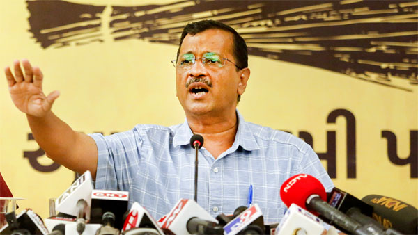 BJP has kept Rs 800 crore aside to break Delhi government: Kejriwal