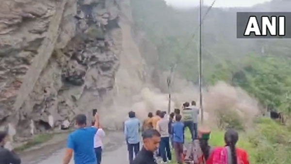 Landslide in Himachal: National highway blocked