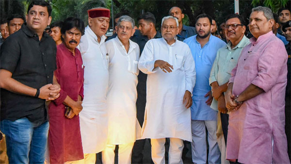 Bihar Cabinet formation: Nitish Kumar to retain home, RJD to get Speaker’s post