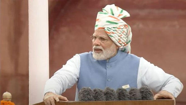 Independence Day 2022: 'Stop disrespecting women,' PM Modi's emotional appeal to uphold Nari Shakti