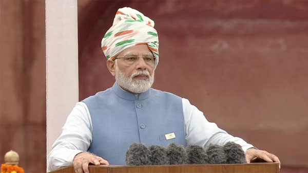 On Independence day, PM Modi salutes children who are saying no to imported toys