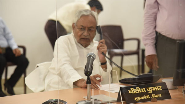 Nitish Kumar decides to break off alliance with BJP