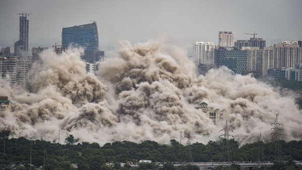 Twin tower demolition done: Now a 90 day clean up awaits