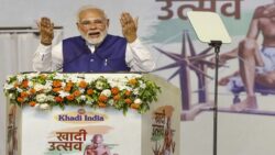 Gift only khadi products: PM Modi's appeal to people