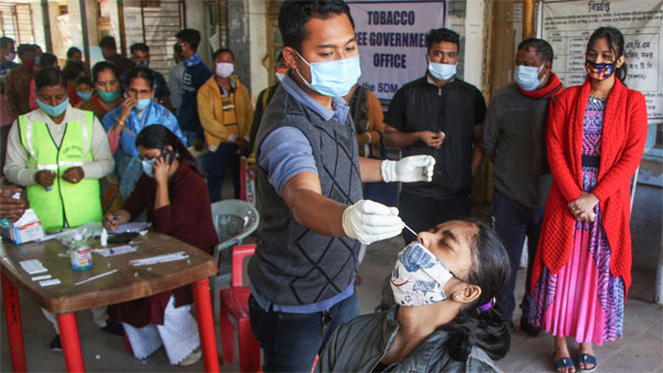 India reports 9,062 fresh infections with 36 deaths