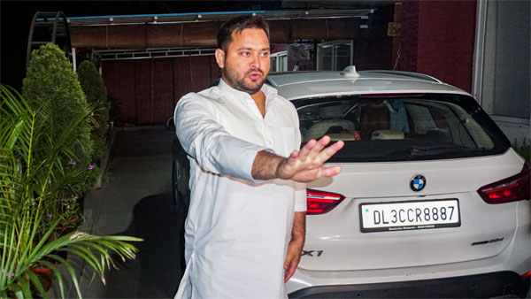 Ahead of floor test, Bihar Dy CM Tejashwi Yadav to meet Sonia Gandhi today