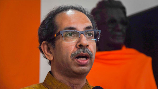 "jhukega nahi": Uddhav Thackeray mouths 'Pushpa' dialogue to defend Raut