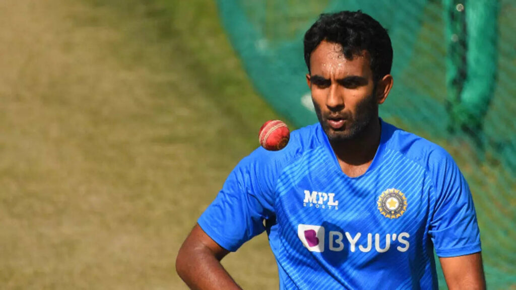 Warwickshire sign all-rounder Jayant Yadav for rest of County season