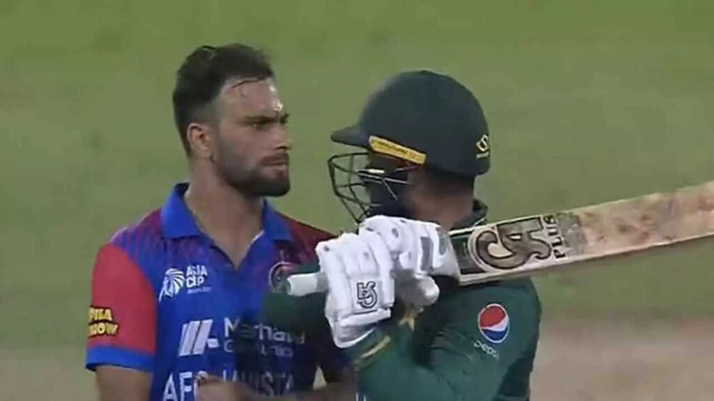 Watch: Pakistan's Asif flashes bat at Afghanistan's Fareed in fiery clash