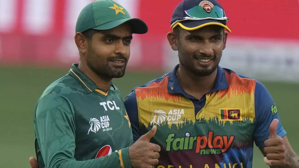 Asia Cup Final Live: Pakistan opt to bowl against Sri Lanka in the summit clash