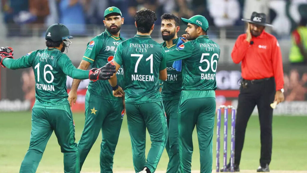 Asia Cup: Umpires step in to help 'confused' teams about over rate